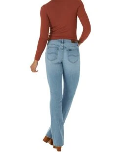 Lee Legendary Regular Fit Bootcut Jeans Mid-Rise -Modern Jean Clothes Shop 71CDn1Zlm0L. AC SR736920