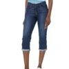Lee Legacy Regular Fit Flex Motion Capris | Jeans
